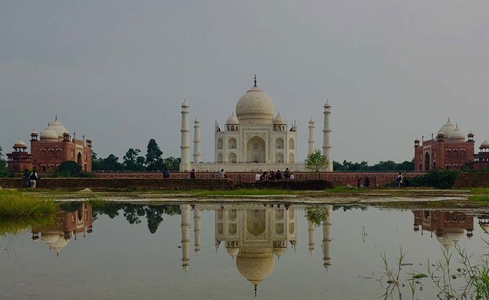 SAME DAY TAJMAHAL TOUR BY CAR